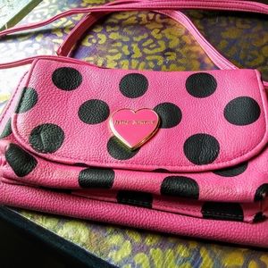 Betsey johnson clutch